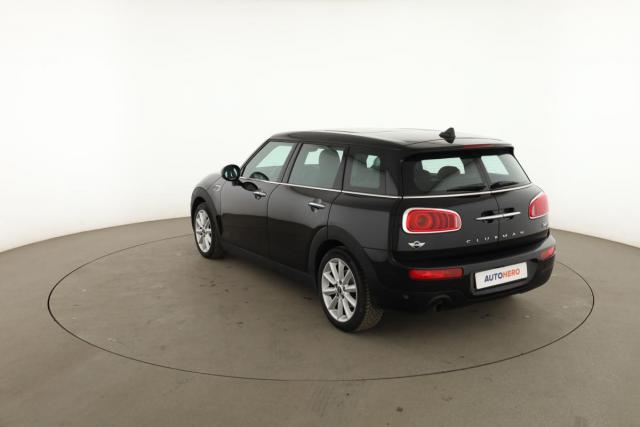 Mini Clubman image 2