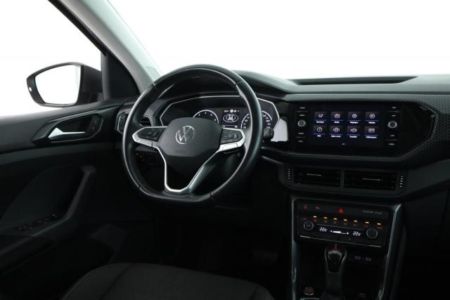 Volkswagen T-Cross image 9