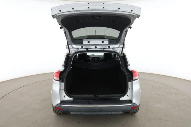 Renault Clio Estate image 1