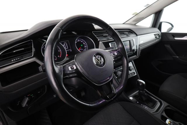 Volkswagen Touran image 8
