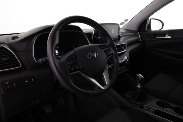 Hyundai Tucson image 6
