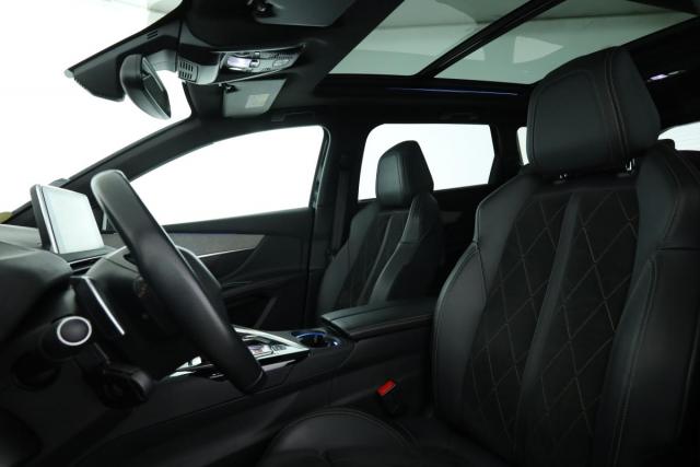 Peugeot 5008 image 3