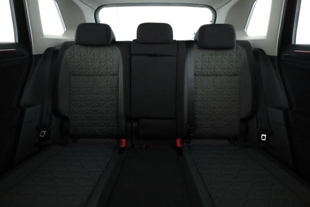 Volkswagen Tiguan image 9
