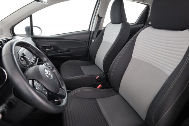 Toyota Yaris image 8