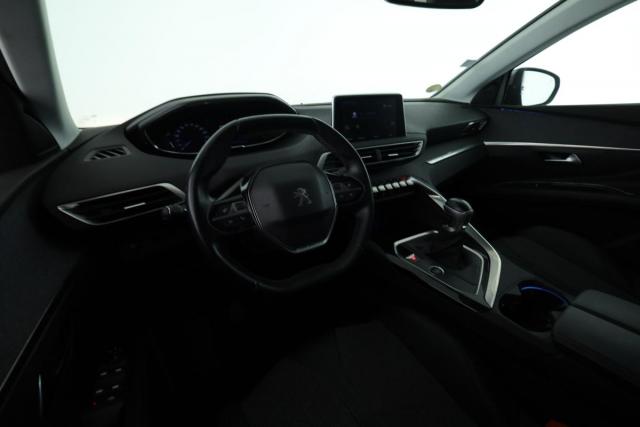 Peugeot 5008 image 8