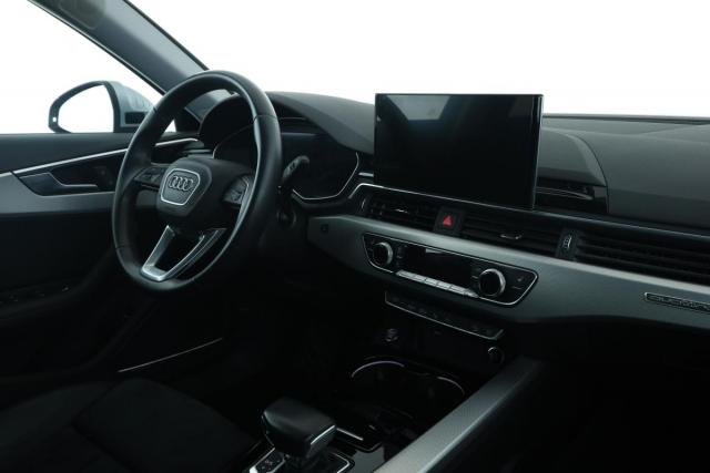 Audi A4 Allroad image 9