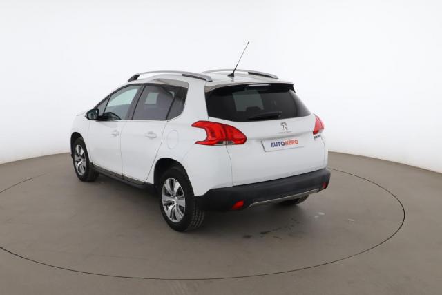Peugeot 2008 image 9