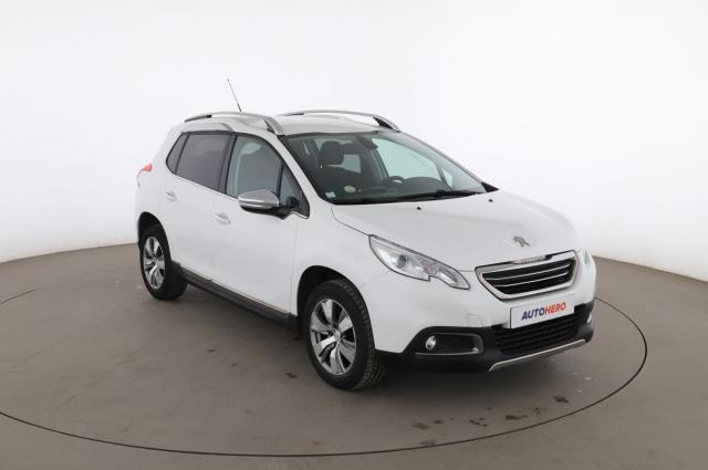 Peugeot 2008 image 3