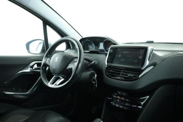 Peugeot 2008 image 7