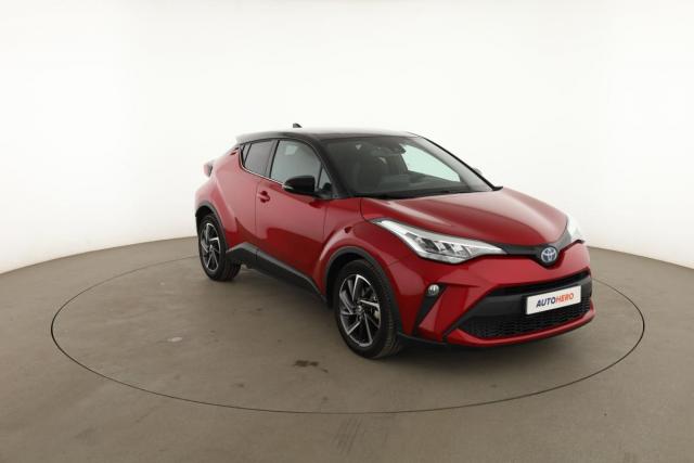 Toyota C-Hr image 2