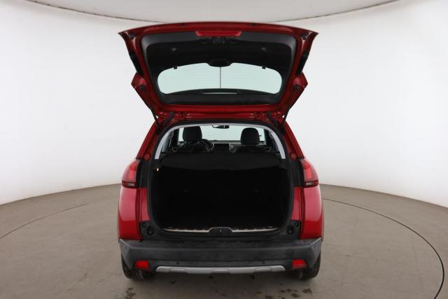 Peugeot 2008 image 2