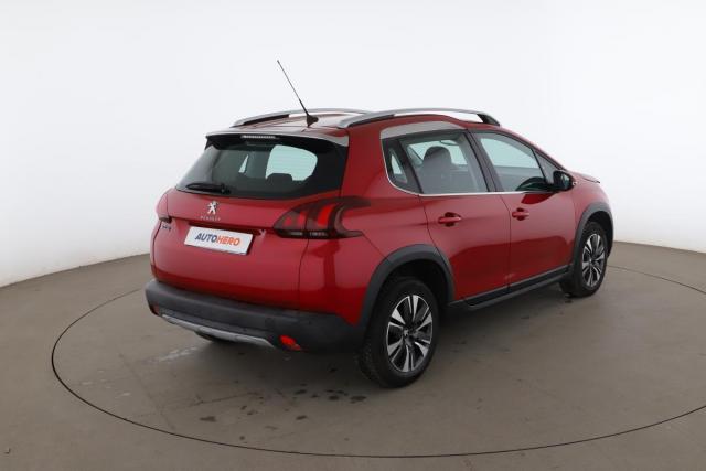 Peugeot 2008 image 4