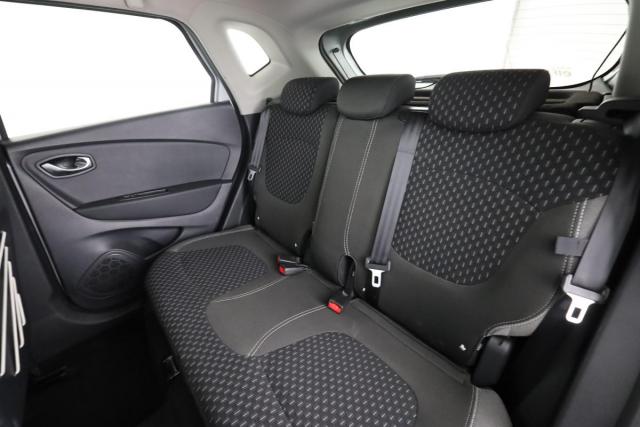 Renault Captur image 9