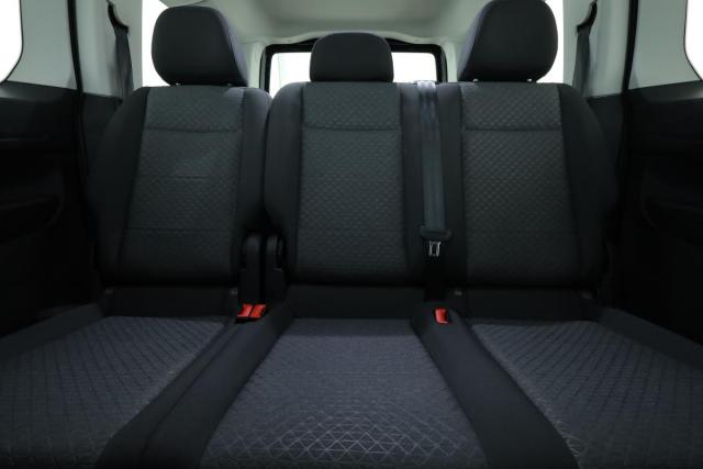 Ford Grand Tourneo Connect image 4