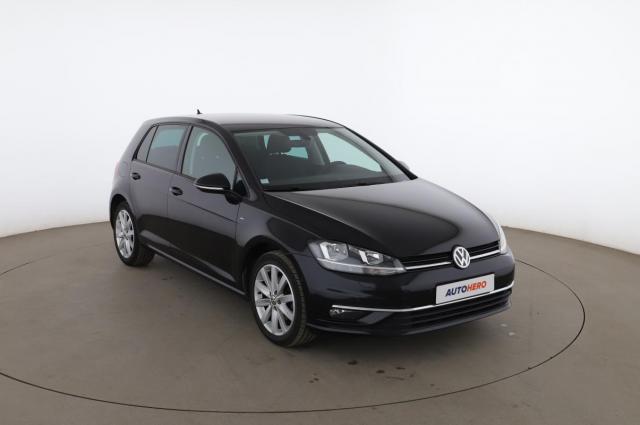 Volkswagen Golf image 9