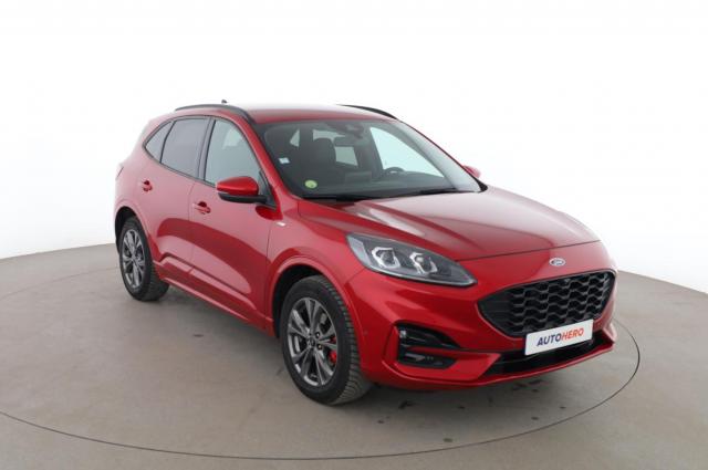Ford Kuga image 9
