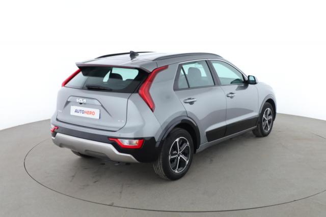 Kia Niro image 8