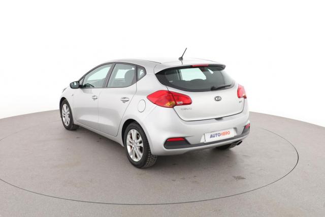 Kia Cee'D image 8