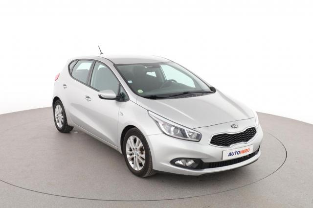 Kia Cee'D image 9