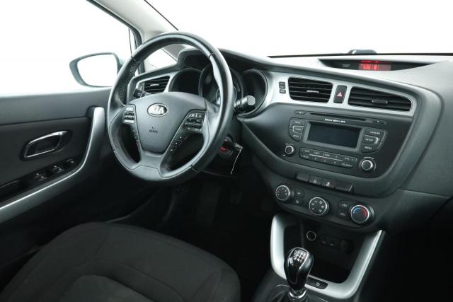 Kia Cee'D image 5