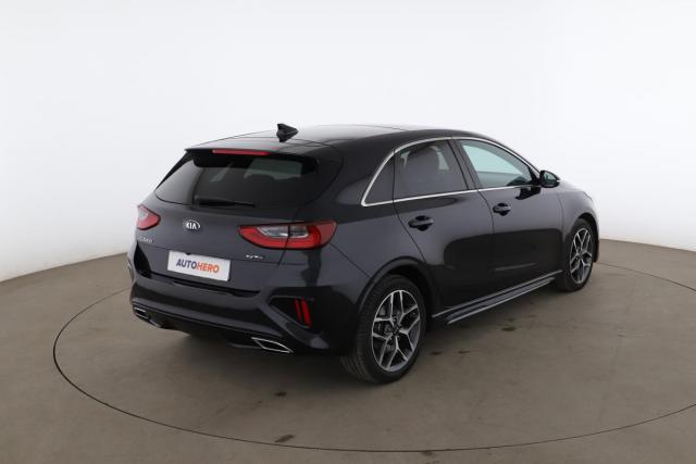 Kia Ceed image 2
