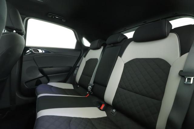 Kia Ceed image 4
