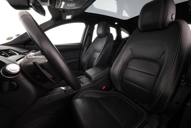 Jaguar E-Pace image 3