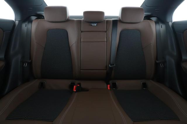 Mercedes Benz Cla image 1