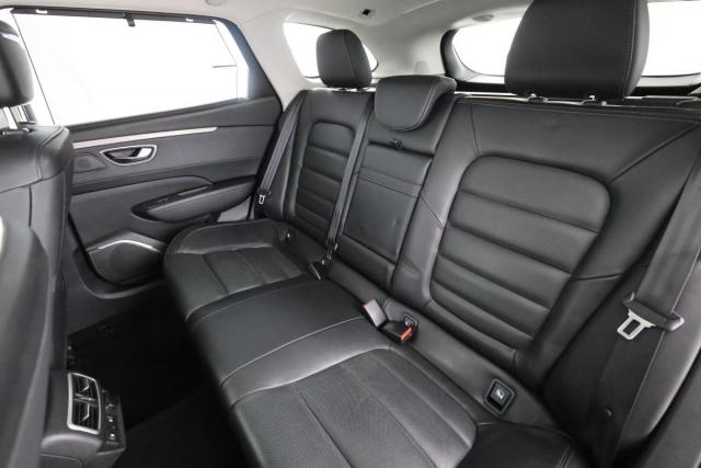 Renault Talisman Estate image 7