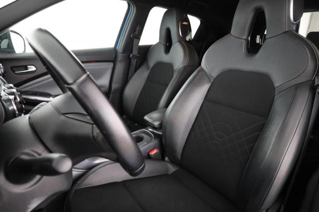 Nissan Juke image 2