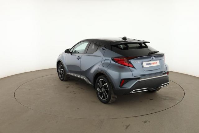 Toyota C-Hr image 1