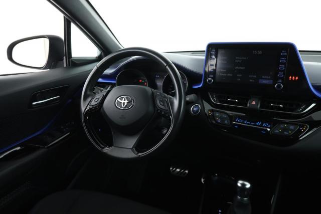 Toyota C-Hr image 8
