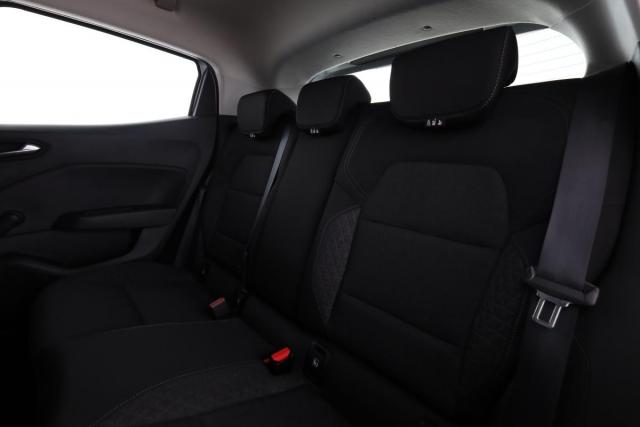 Renault Clio image 9