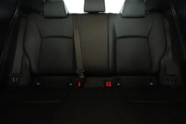 Toyota C-Hr image 1