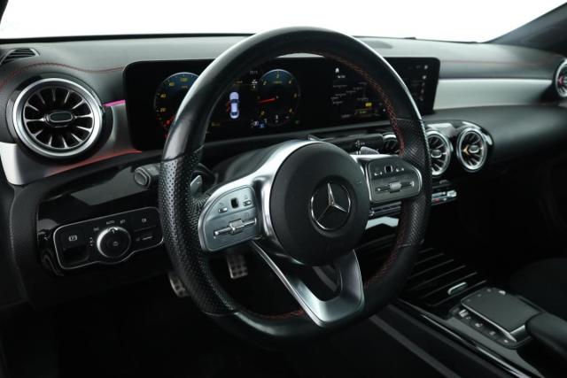 Mercedes Benz Cla image 9