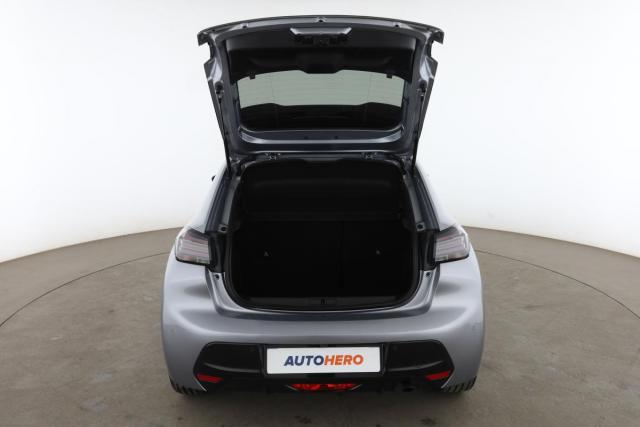 Peugeot 208 image 9