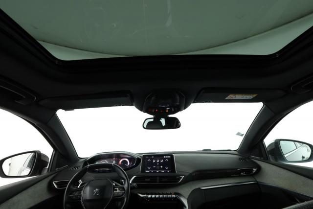 Peugeot 5008 image 7