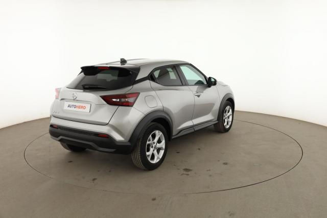 Nissan Juke image 2