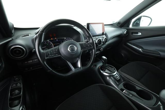 Nissan Juke image 9