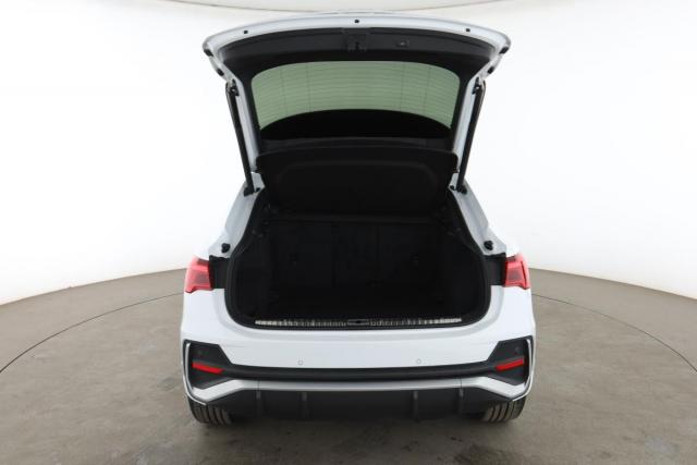 Audi Q3 Sportback image 9