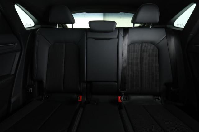Audi Q3 Sportback image 4