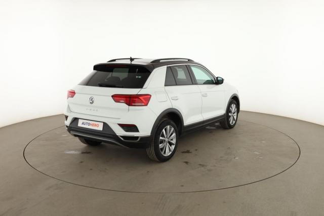 Volkswagen T-Roc image 4