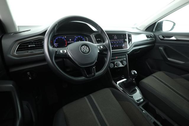 Volkswagen T-Roc image 1