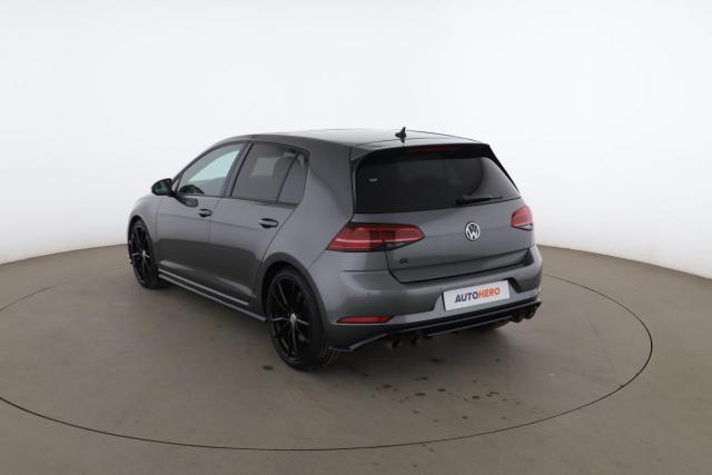 Volkswagen Golf image 6