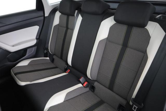 Volkswagen Taigo image 9