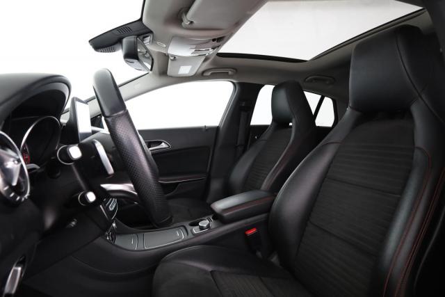 Mercedes Benz Cla Shooting Brake image 7