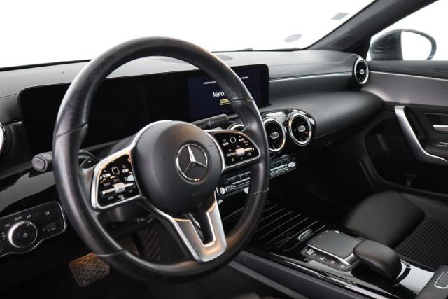 Mercedes Benz Cla image 9