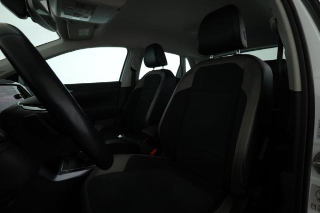 Volkswagen Polo image 8