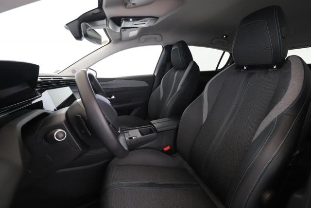 Peugeot 308 image 3