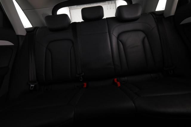 Audi Q3 image 9